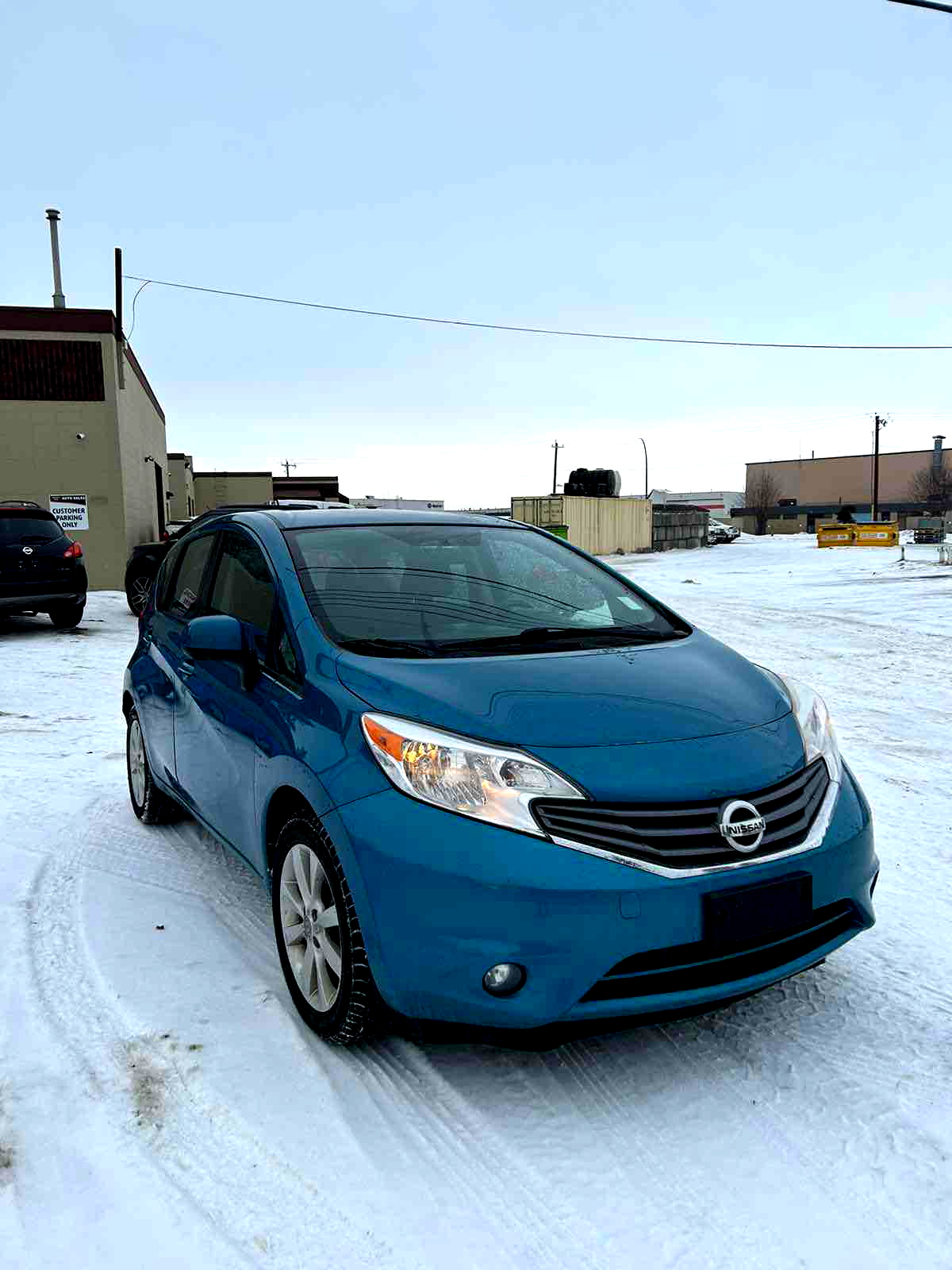 ﻿2014﻿ ﻿nissan﻿ ﻿versa Note﻿ ﻿s﻿ Country Hills Auto Sales 8277