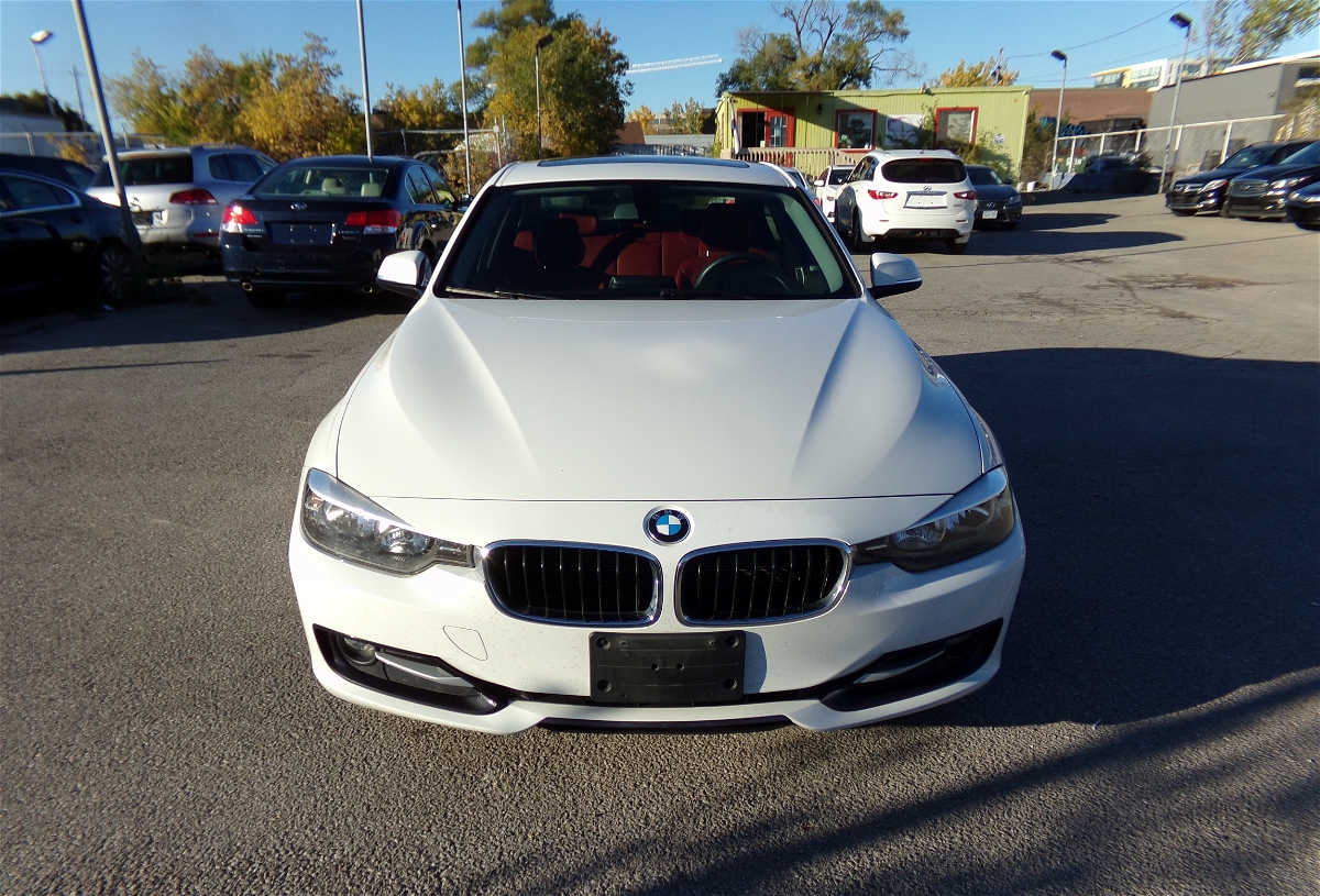 2014 - BMW - 3-Series - WBA3B1C58EPV69727