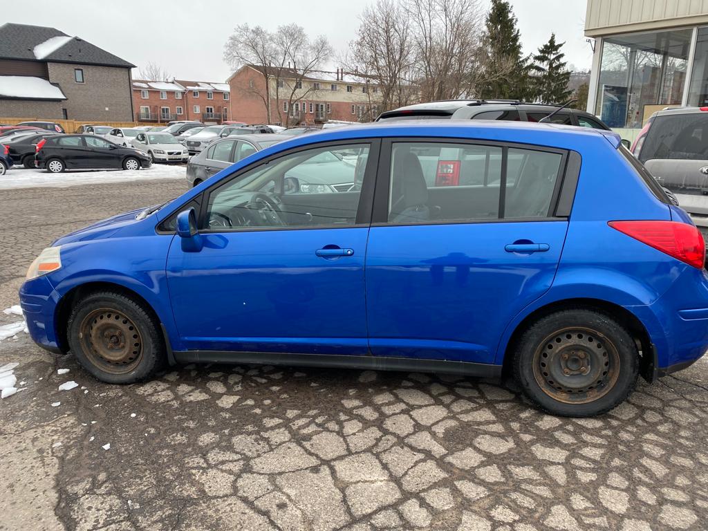 ﻿2009﻿ ﻿Nissan﻿ ﻿Versa﻿ ﻿1.8 S﻿ - United Auto Sales