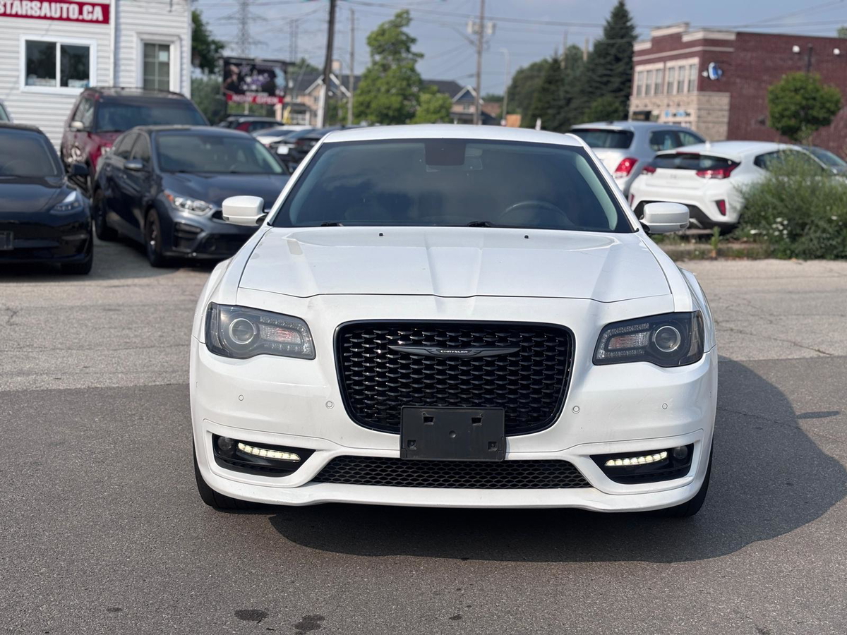 2022 Chrysler 300