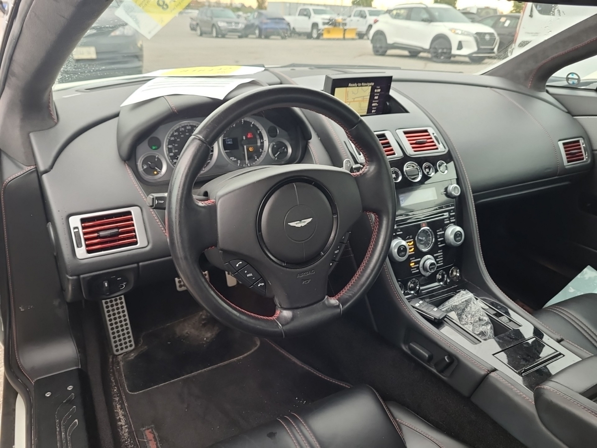 2014 Aston Martin V8 