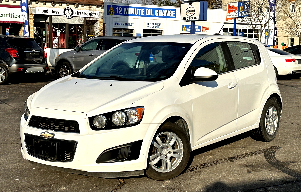 ﻿2016﻿ ﻿Chevrolet﻿ ﻿Sonic﻿ ﻿LT﻿ St Thomas Auto Sales