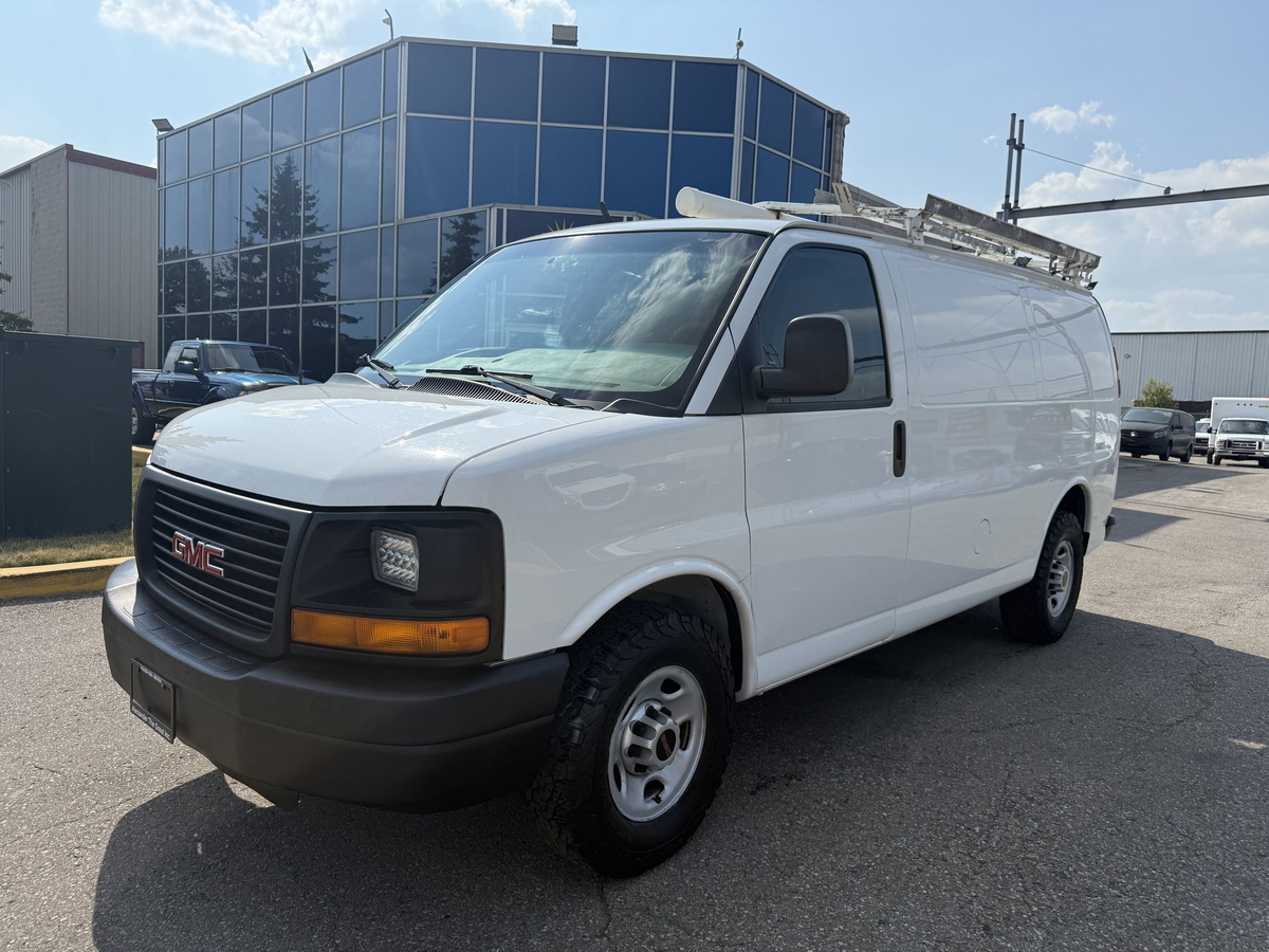 2014 GMC Savana