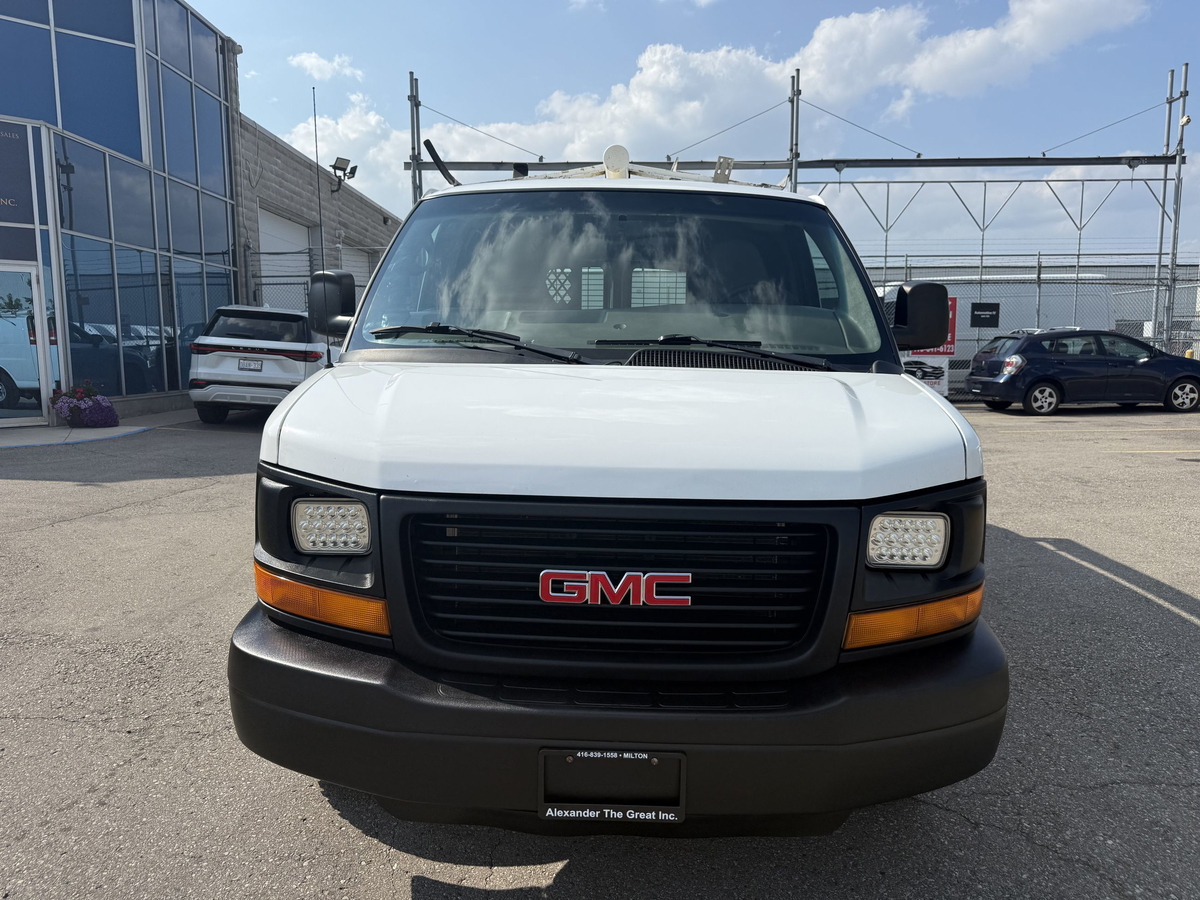 2014 GMC Savana