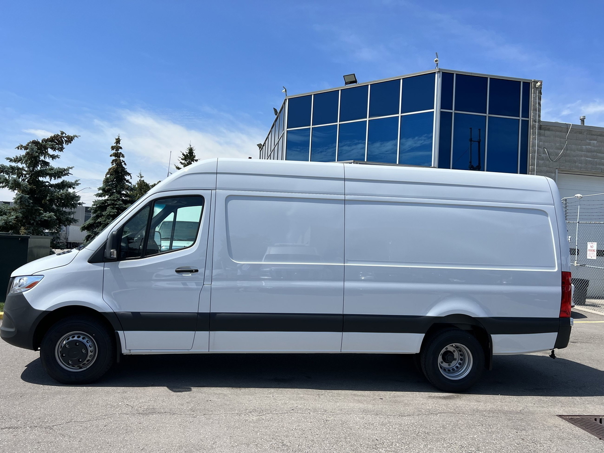2023 Mercedes-Benz Sprinter