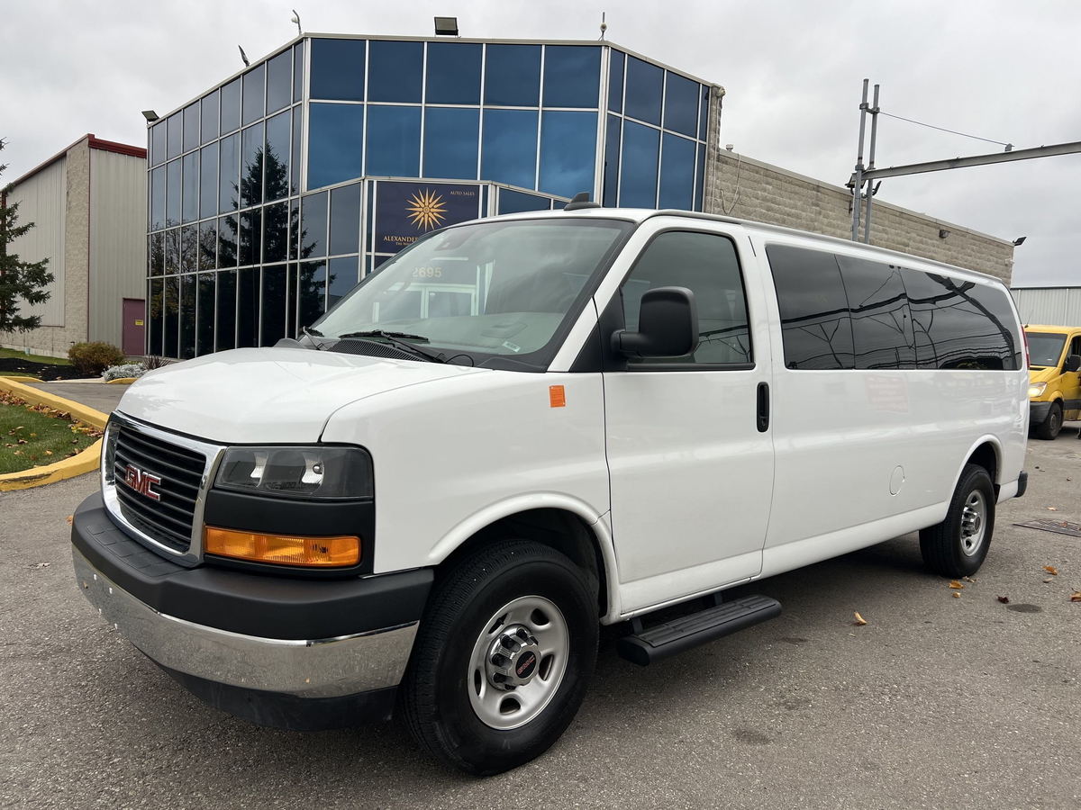 2022 GMC Savana