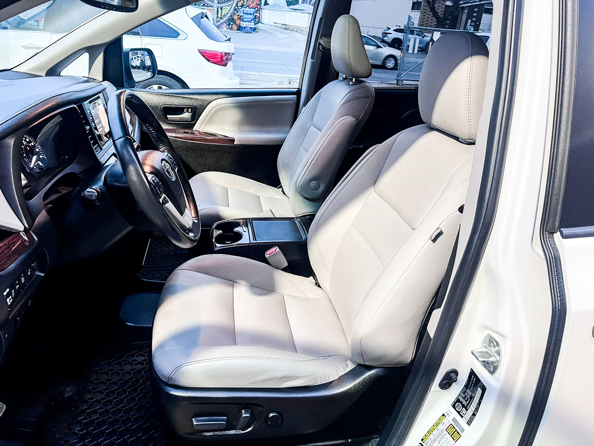 2017 Toyota Sienna