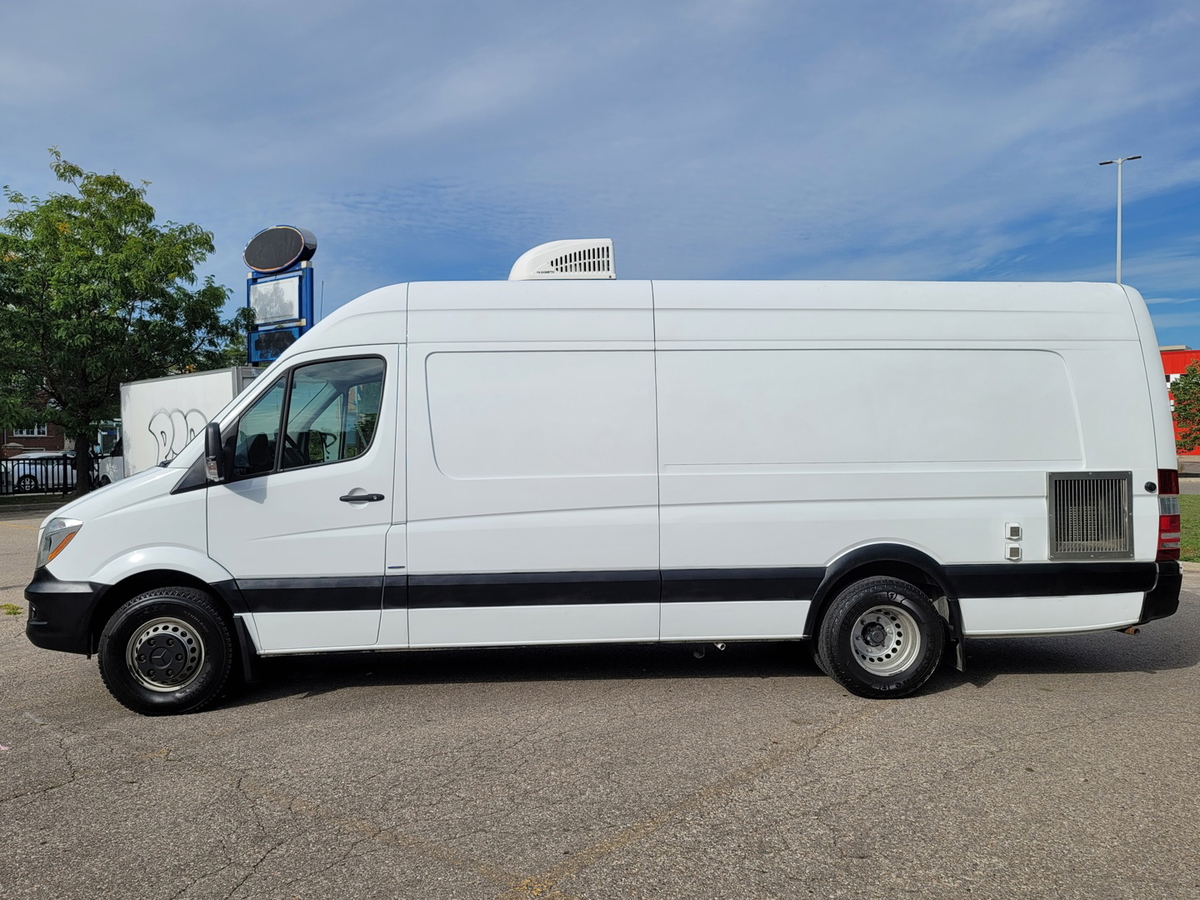 2016 Mercedes Benz Sprinter