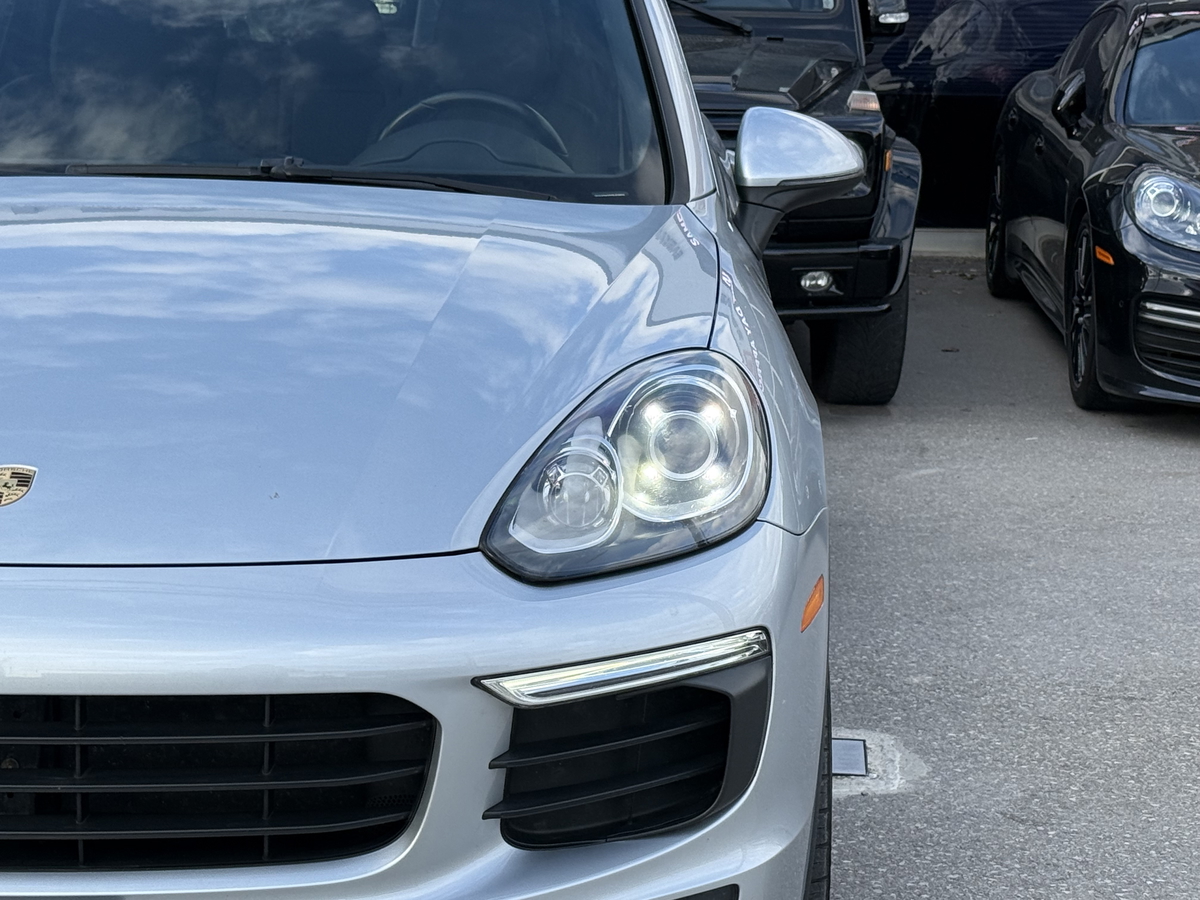 2016 Porsche Cayenne