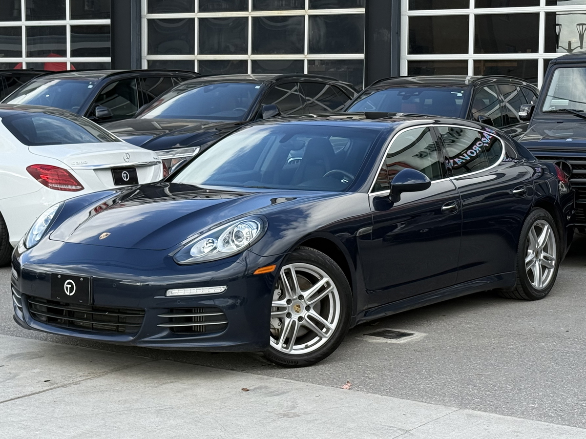 2014 Porsche Panamera
