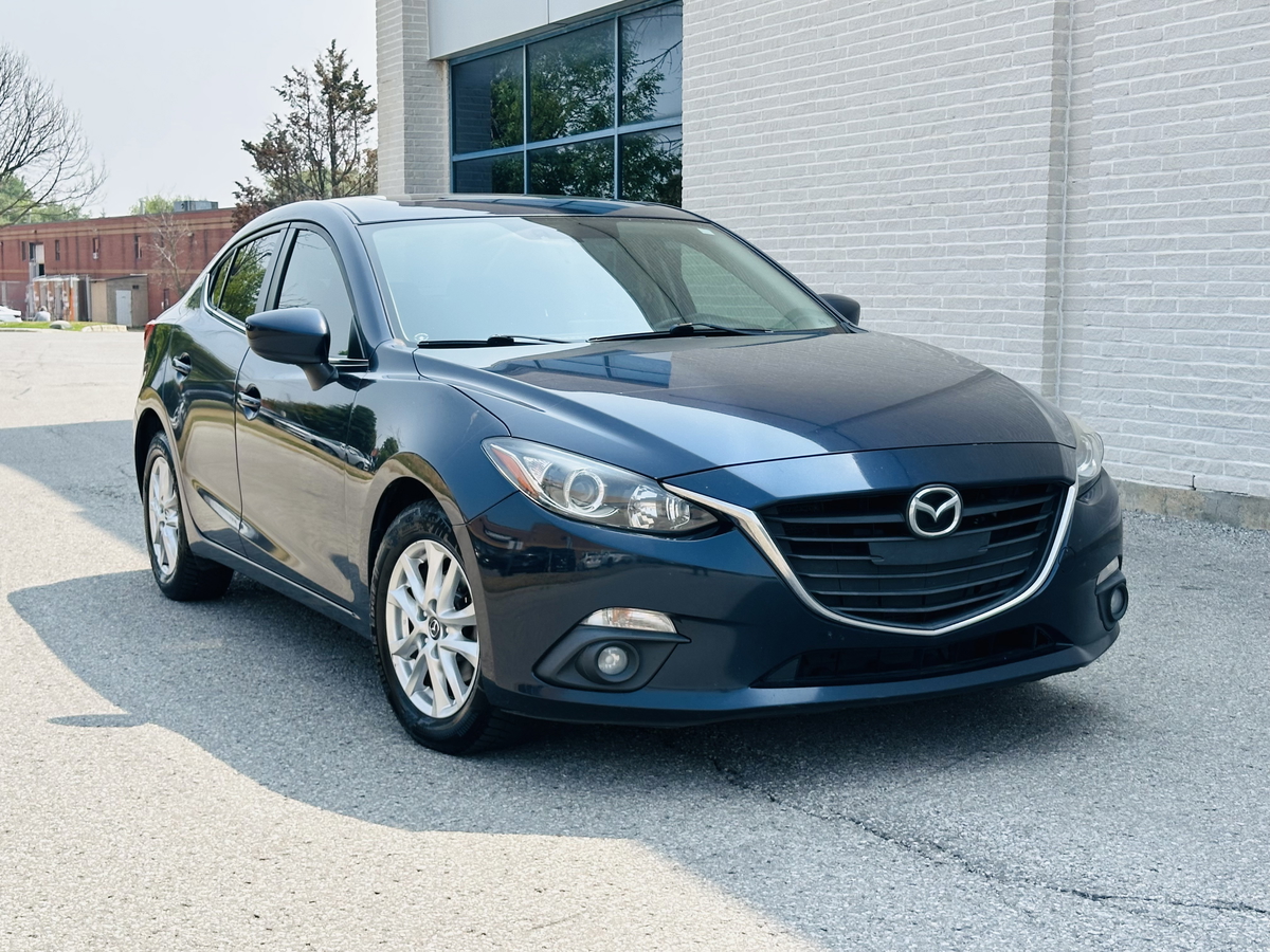 2015 Mazda MAZDA3
