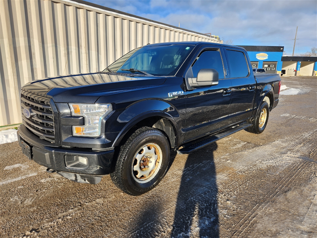 2016﻿ ﻿Ford﻿ ﻿F-150﻿ ﻿Crew Cab 5.0L V8 4x4 Certified Loaded
