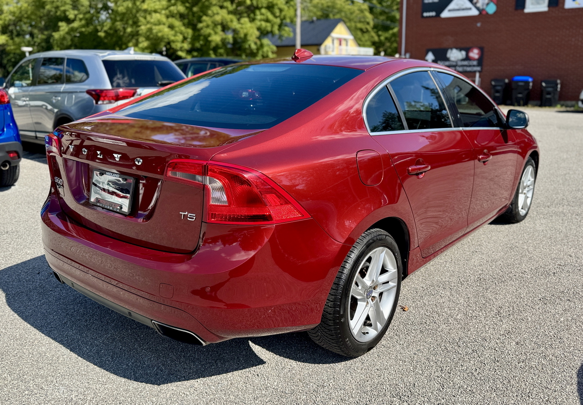2015 Volvo S60
