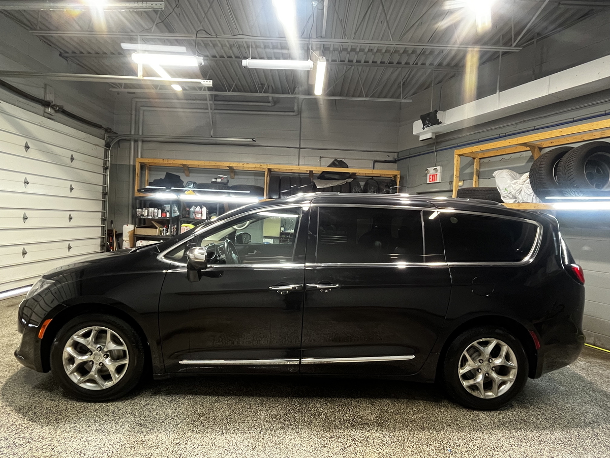 2017 Chrysler Pacifica