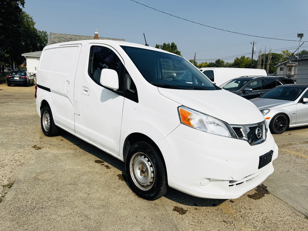 2013 Nissan NV200