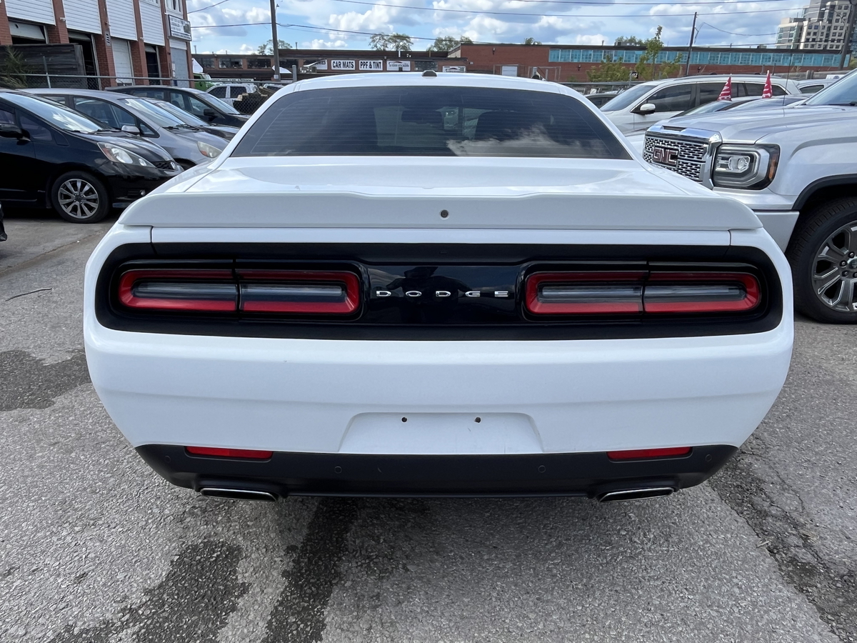 2015 Dodge Challenger